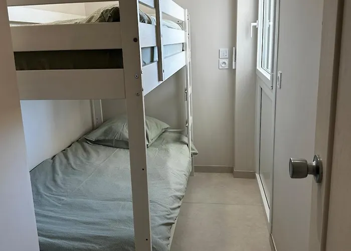 Bleu Horizon, Vue * Єр